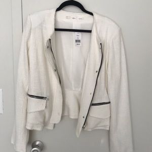 NWT crisp white blazer by Gibson ☁️